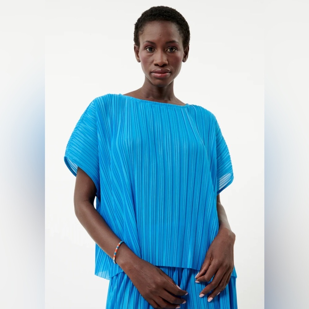 FRNCH Prissie Too Bright Bleu Pleated Top Small